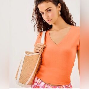 NWT Lilly Pulitzer Meredith tee - Papaya - size medium